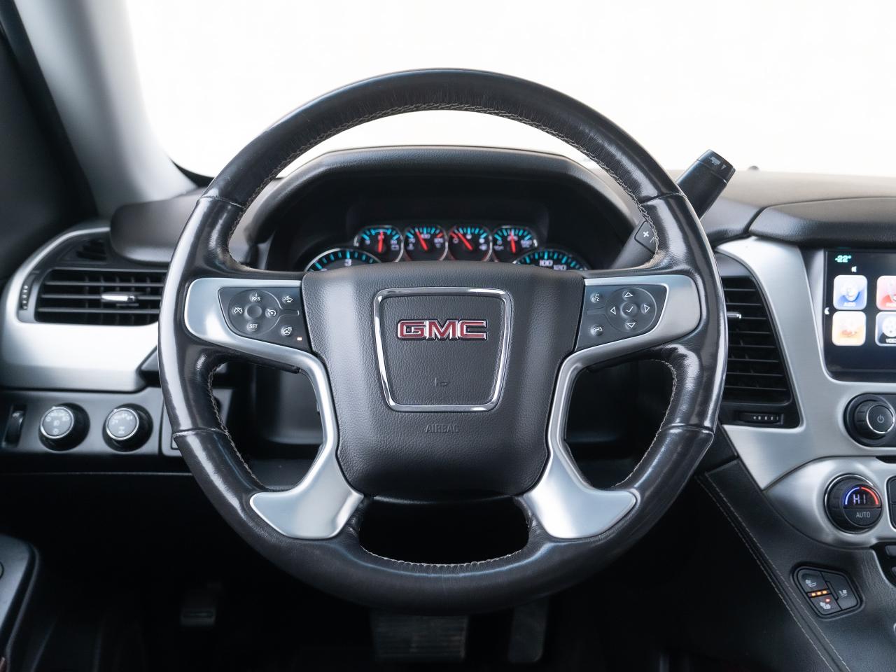 2018 GMC Yukon XL  - Photo #9