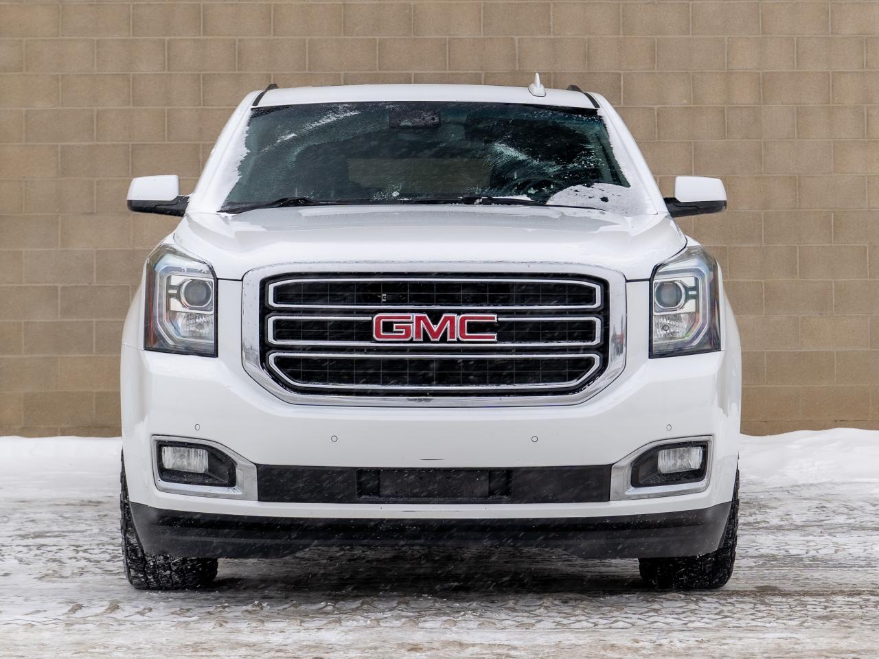 2018 GMC Yukon XL  - Photo #2
