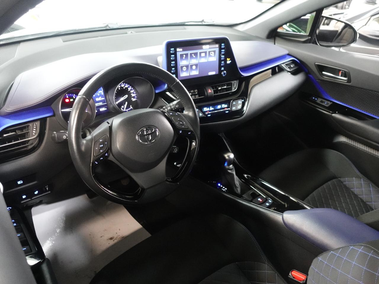 2020 Toyota C-HR XLE PREMIUM | LaneDep | Heated Seats | CarPlay