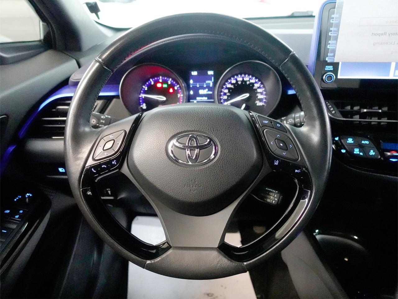 2020 Toyota C-HR XLE PREMIUM | LaneDep | Heated Seats | CarPlay