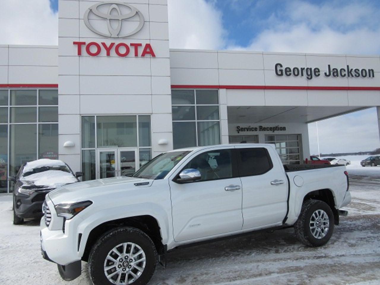 2025 Toyota Tacoma Hybrid Double Cab Photo0