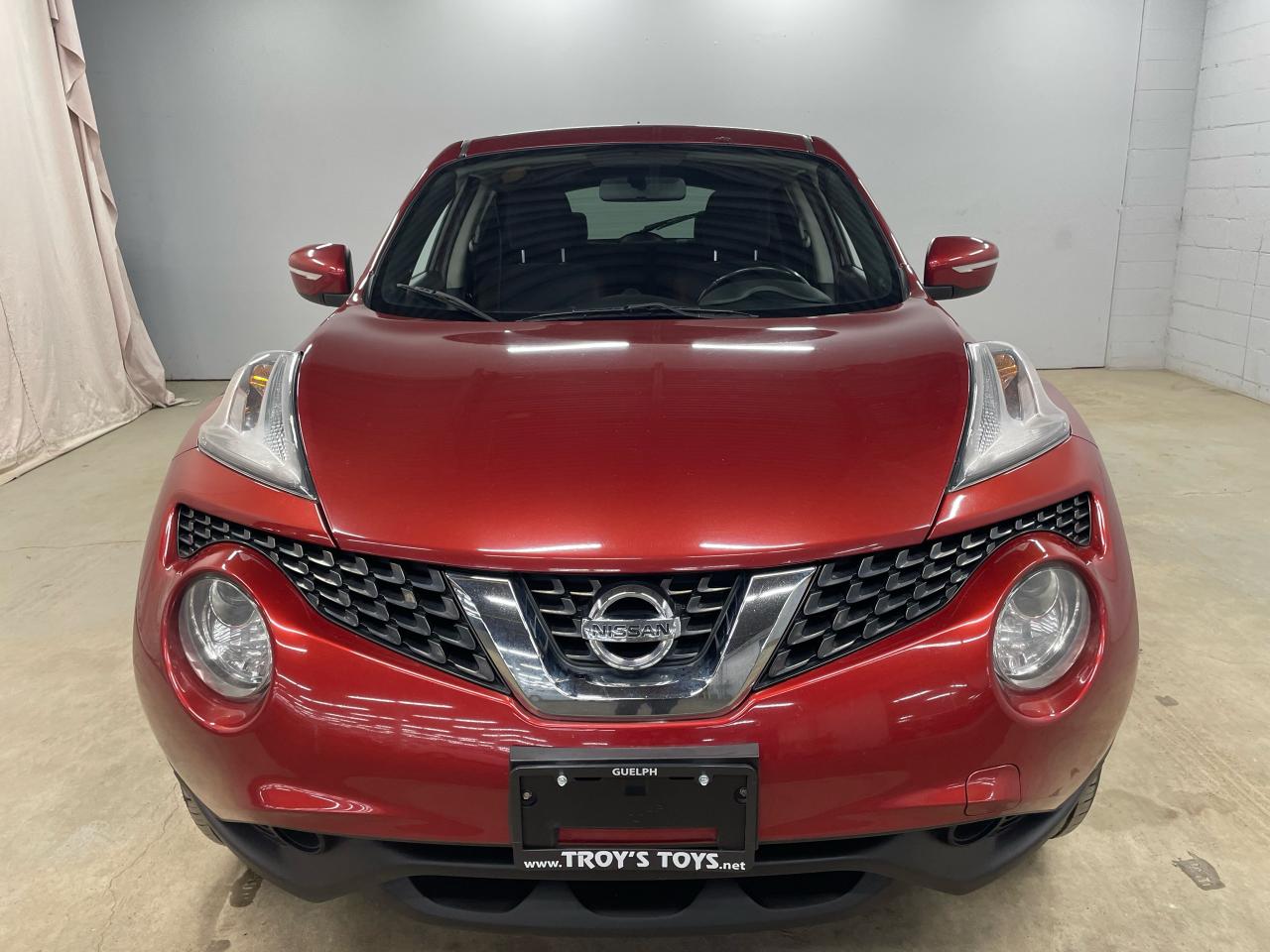 2016 Nissan Juke SV Photo21