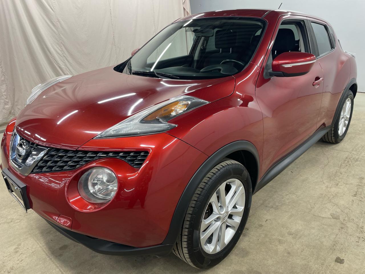 2016 Nissan Juke SV Photo22