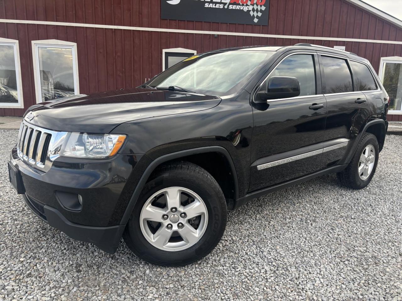 Used 2013 Jeep Grand Cherokee Laredo 4WD No Accidents! One Owner! for sale in Dunnville, ON