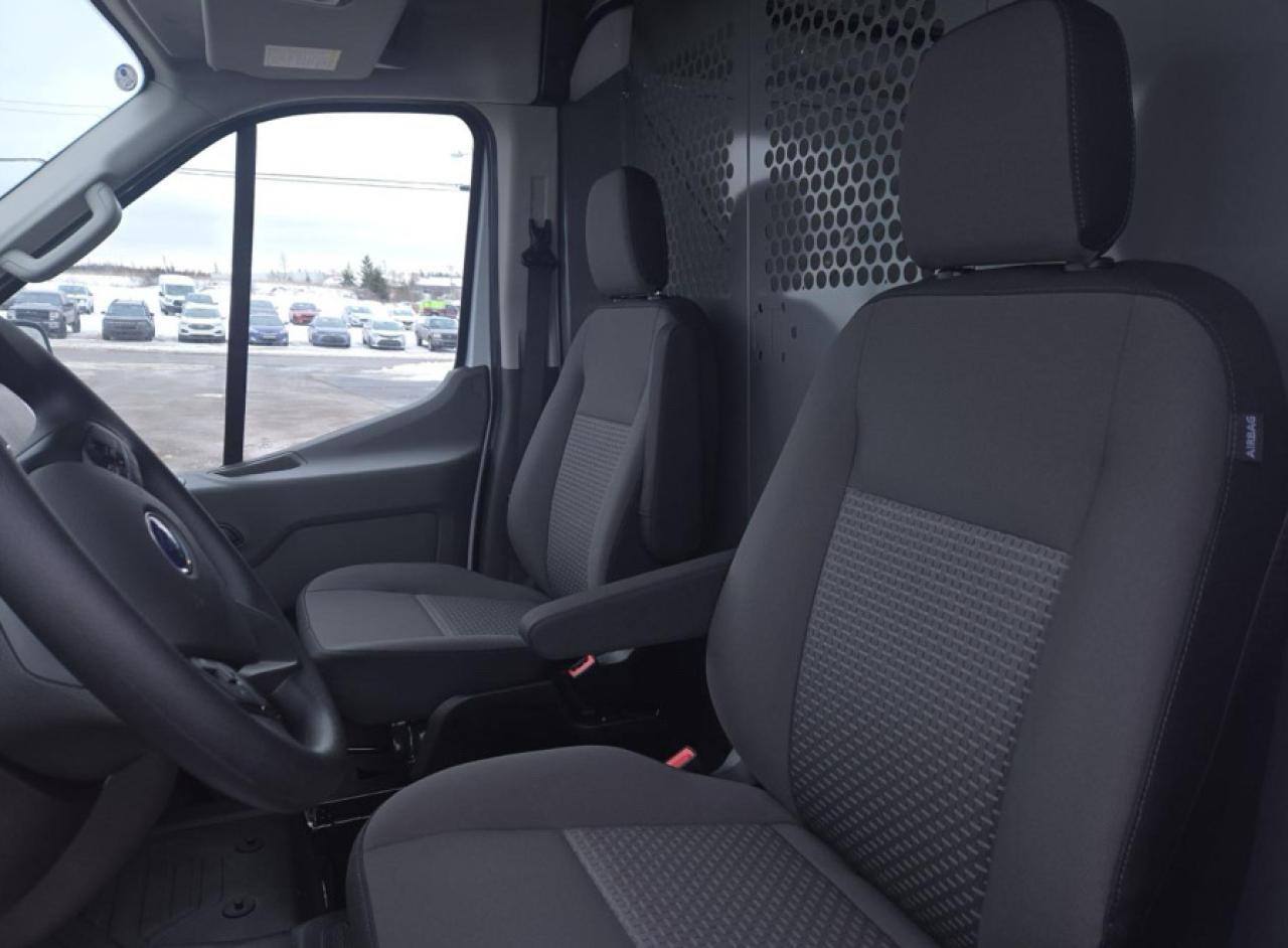 2024 Ford Transit Cargo Van T-250 148" MED RF 9070 GVWR RWD Photo5