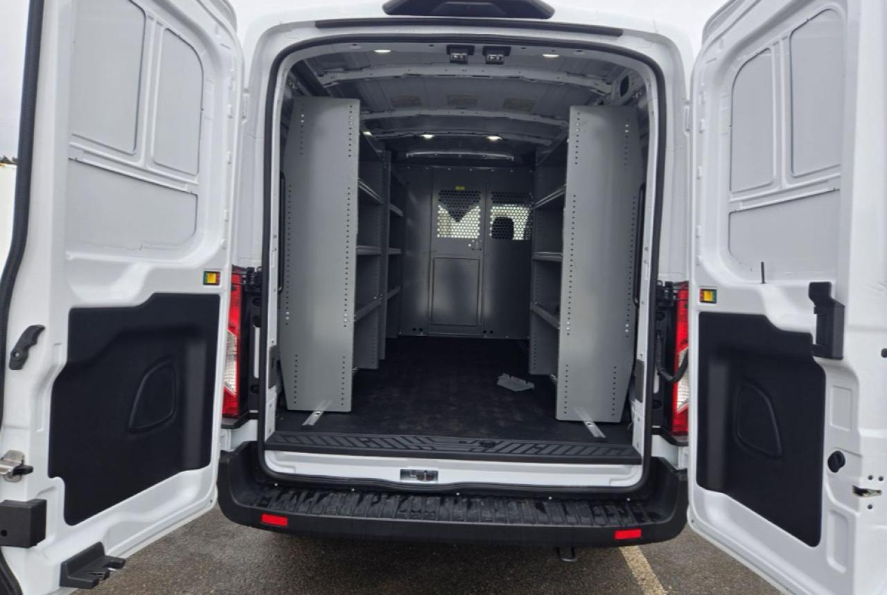2024 Ford Transit Cargo Van T-250 148" MED RF 9070 GVWR RWD Photo2