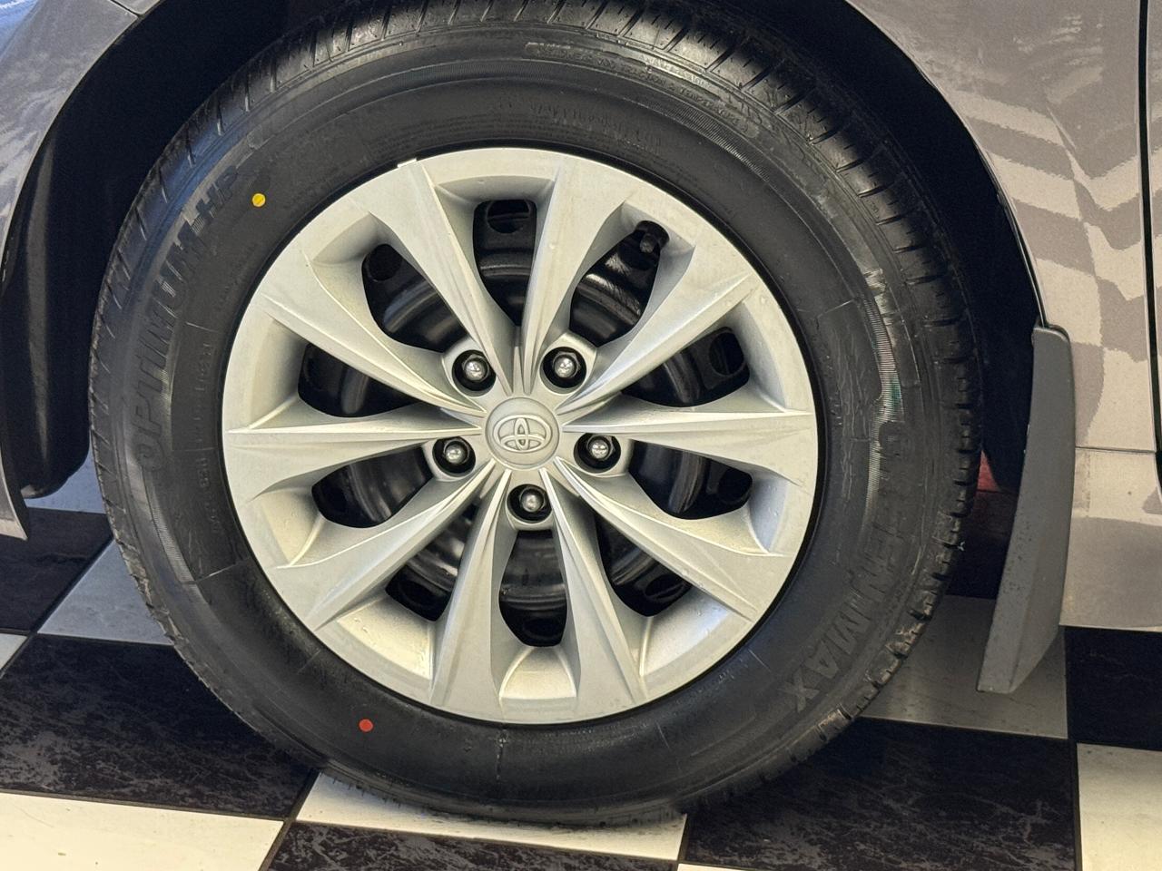 2017 Toyota Camry LE+New Tires+Brakes+Camera+Bluetooth+CLEAN CARFAX Photo51