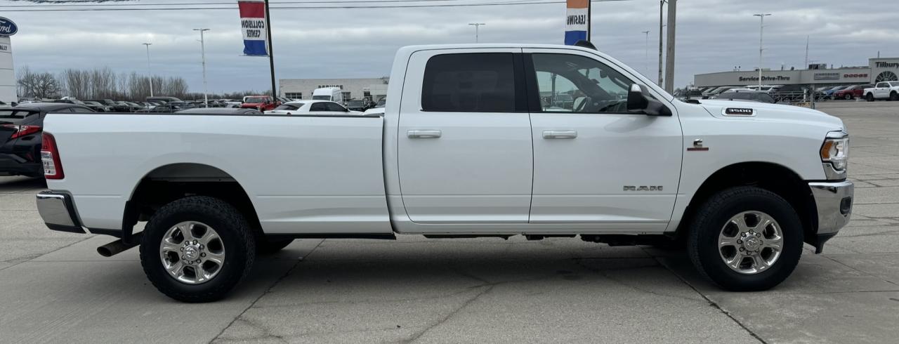 2022 RAM 3500 Big Horn 4x4 Crew Cab 8' Box Photo