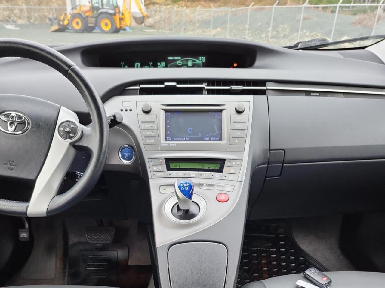 2015 Toyota Prius  Photo4