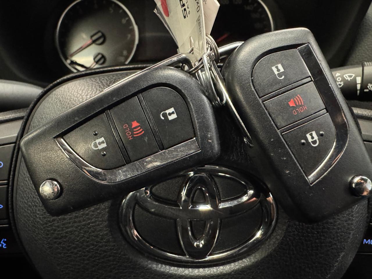 2019 Toyota RAV4 LE+Adaptive Cruise+LaneKeep+ONE OWNER+CLEAN CARFAX Photo14