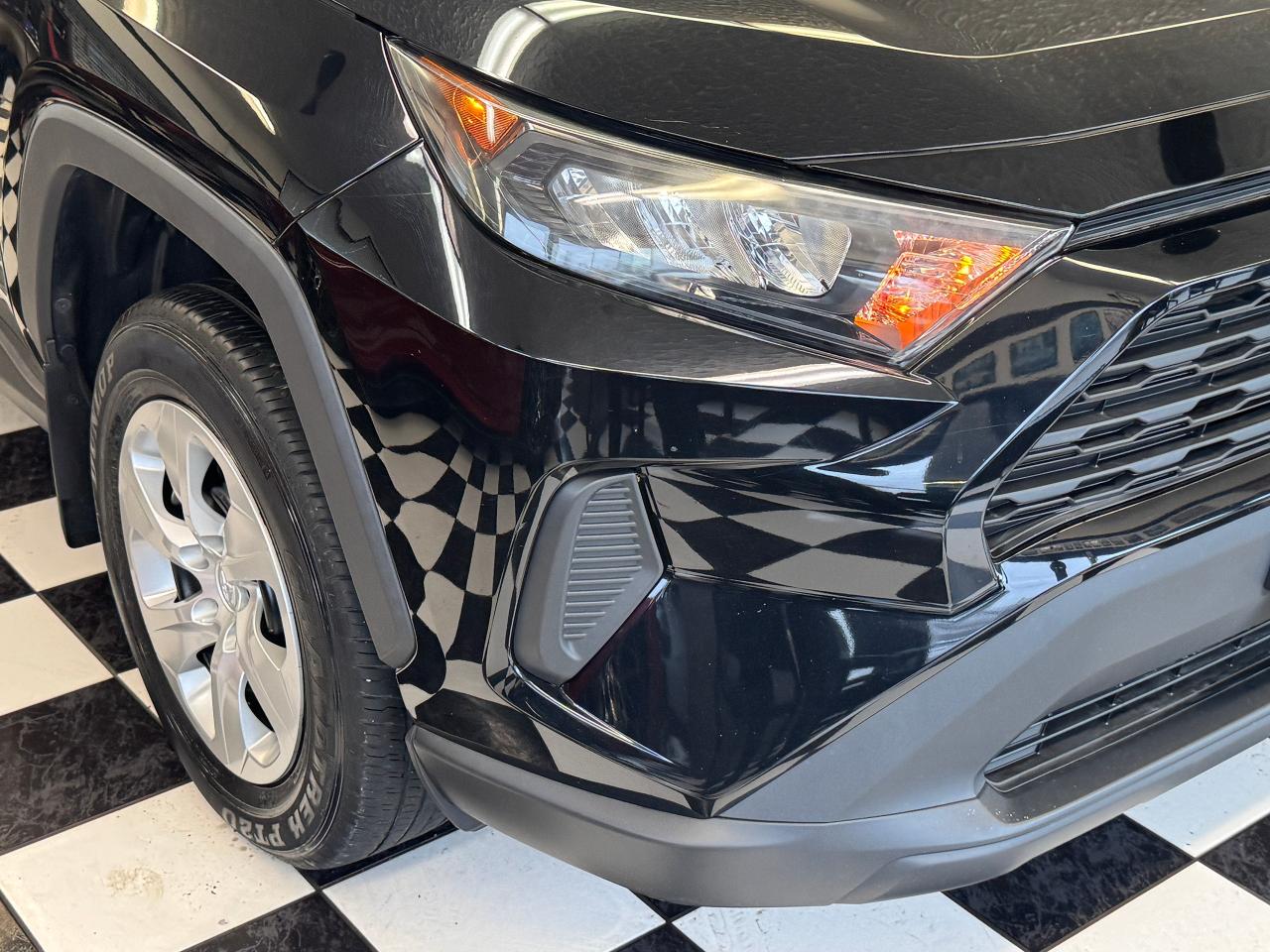 2019 Toyota RAV4 LE+Adaptive Cruise+LaneKeep+ONE OWNER+CLEAN CARFAX Photo34