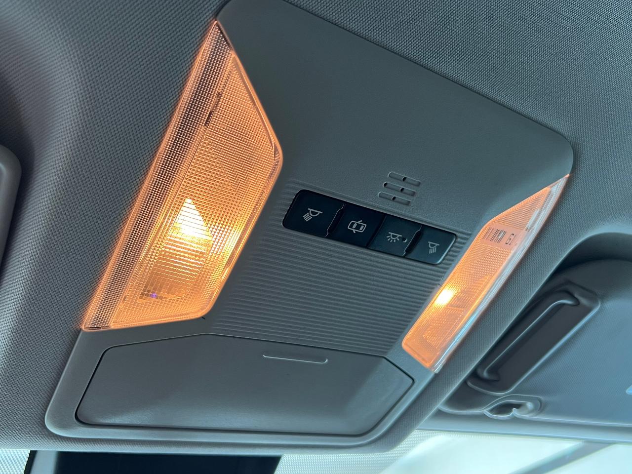 2019 Toyota RAV4 LE+Adaptive Cruise+LaneKeep+ONE OWNER+CLEAN CARFAX - Photo #48