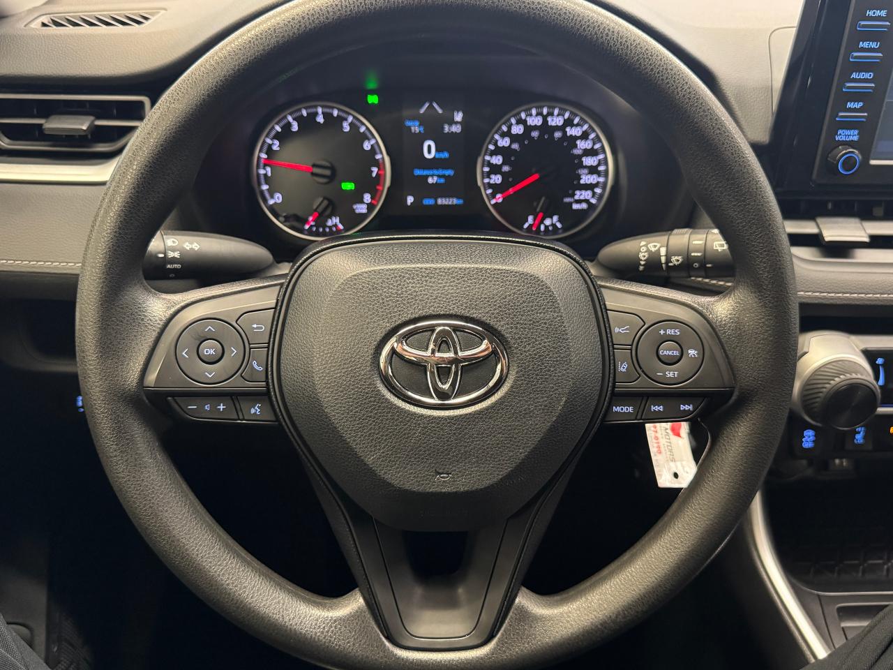 2019 Toyota RAV4 LE+Adaptive Cruise+LaneKeep+ONE OWNER+CLEAN CARFAX - Photo #11