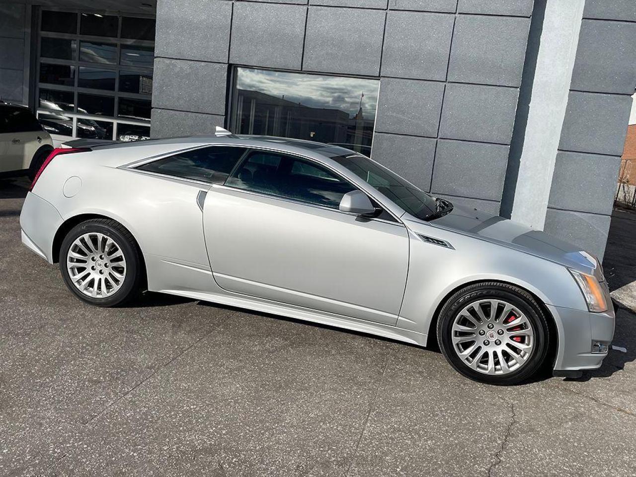 Used 2011 Cadillac CTS COUPE|AWD|V6|NAVI|REARCAM|LEATHER|ROOF|ALLOYS for sale in Toronto, ON