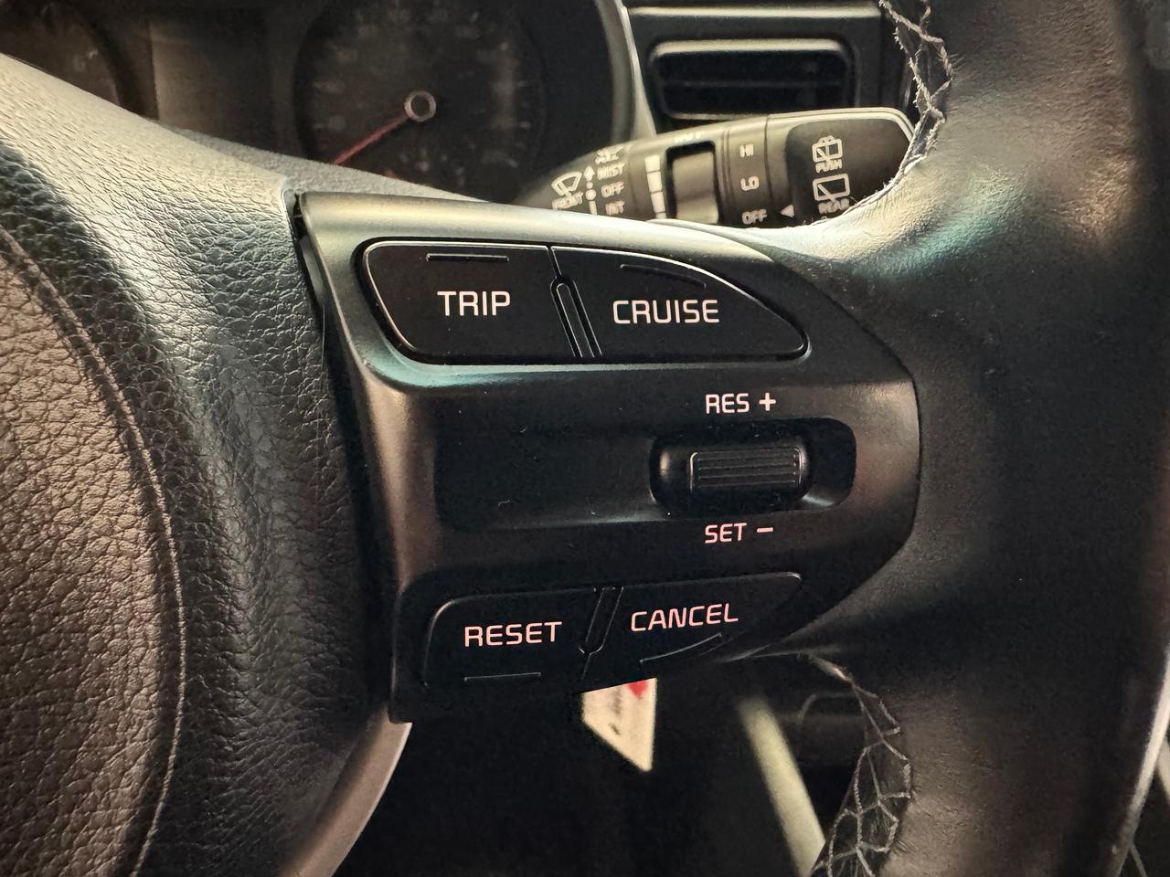 2021 Kia Rio LX+ApplePlay+Heated Seats+CLEAN CARFAX Photo