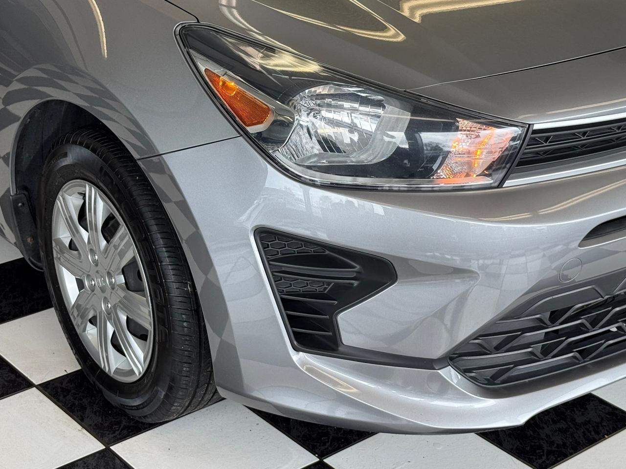 2021 Kia Rio LX+ApplePlay+Heated Seats+CLEAN CARFAX Photo