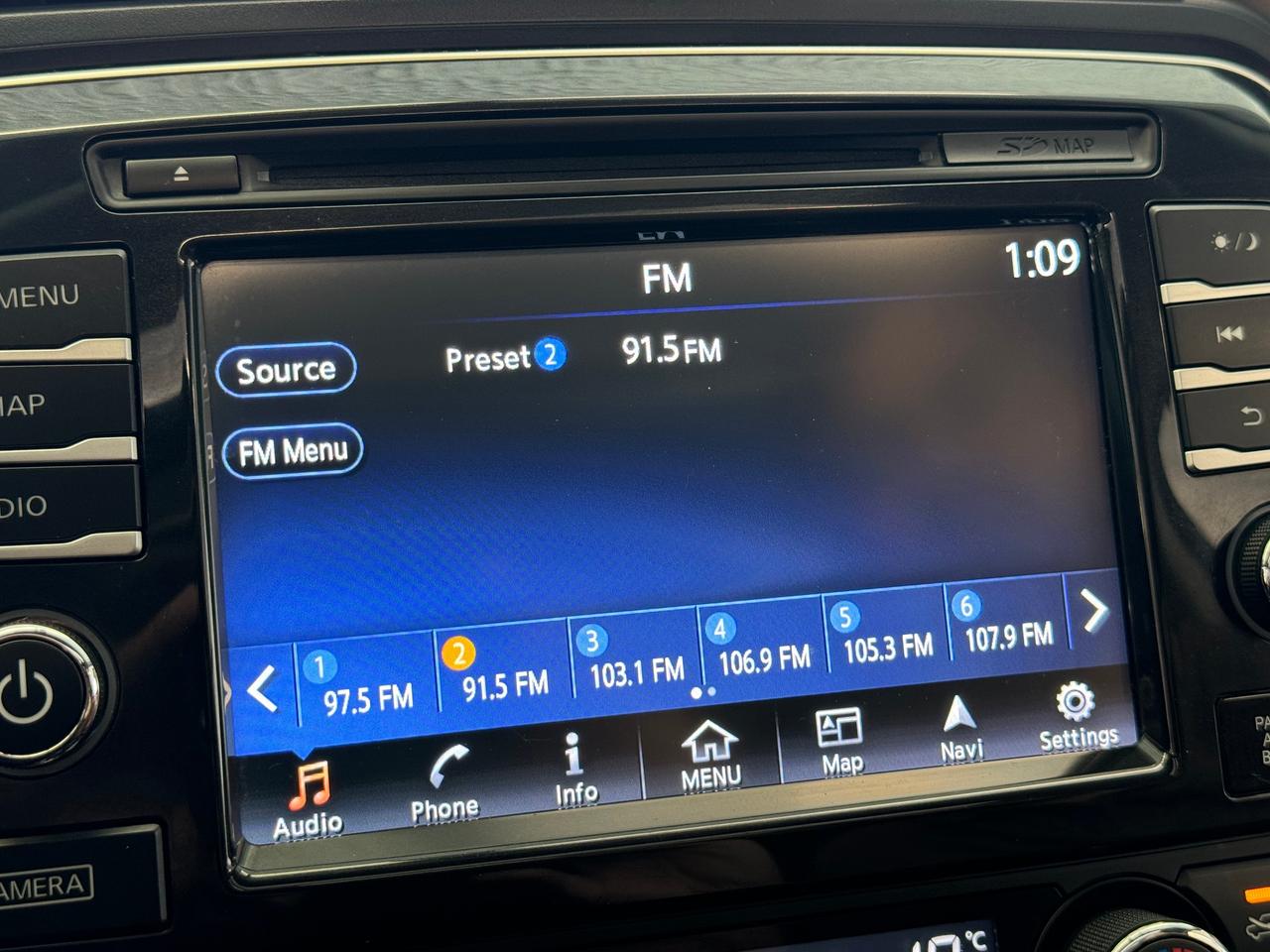 2017 Nissan Maxima SL 3.5L V6+Leather+GPS+Roof+ApplePlay+CLEAN CARFAX Photo
