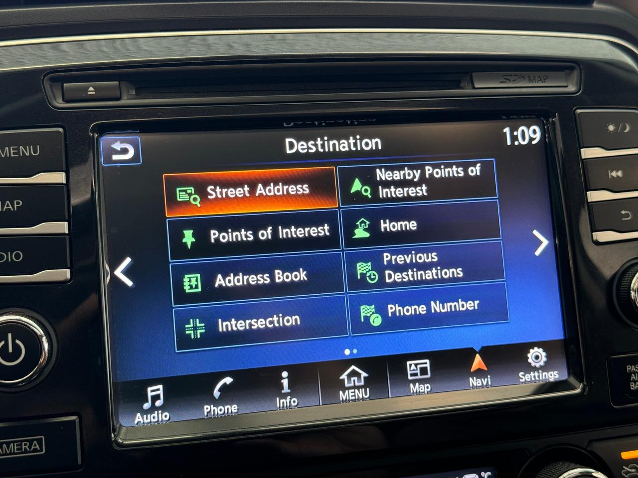 2017 Nissan Maxima SL 3.5L V6+Leather+GPS+Roof+ApplePlay+CLEAN CARFAX Photo