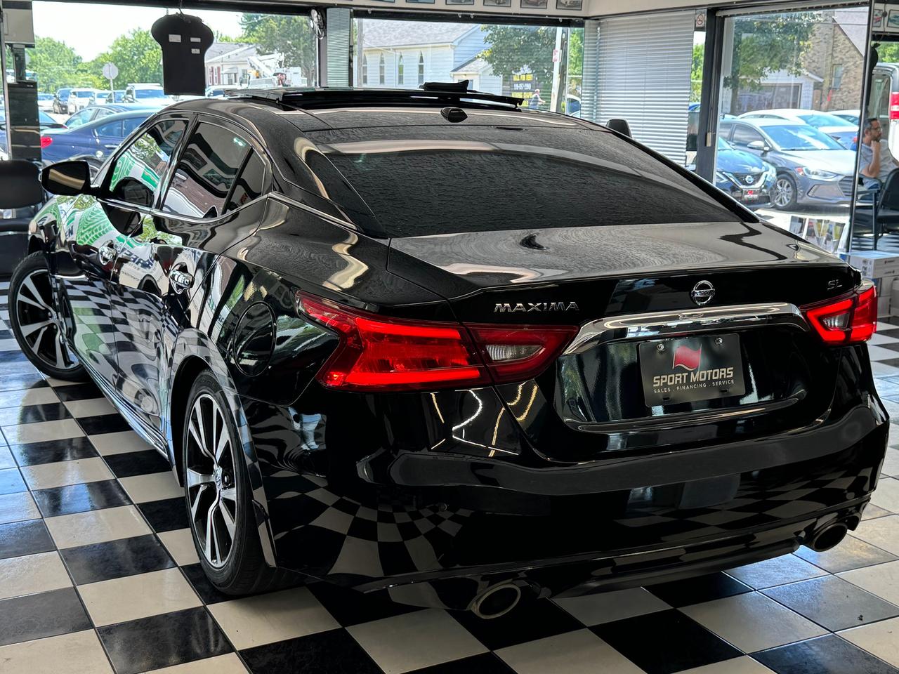2017 Nissan Maxima SL 3.5L V6+Leather+GPS+Roof+ApplePlay+CLEAN CARFAX Photo