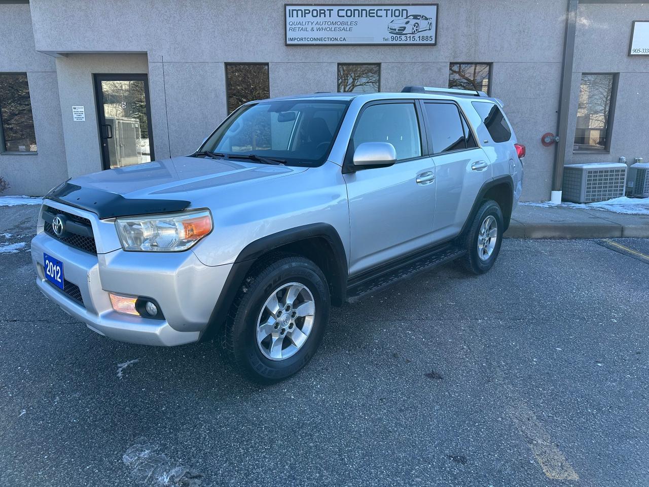 Used 2012 Toyota 4Runner 4WD SR5,NO ACCIDENTS,SERVICE RECORDS,CERTIFIED ! for sale in Burlington, ON