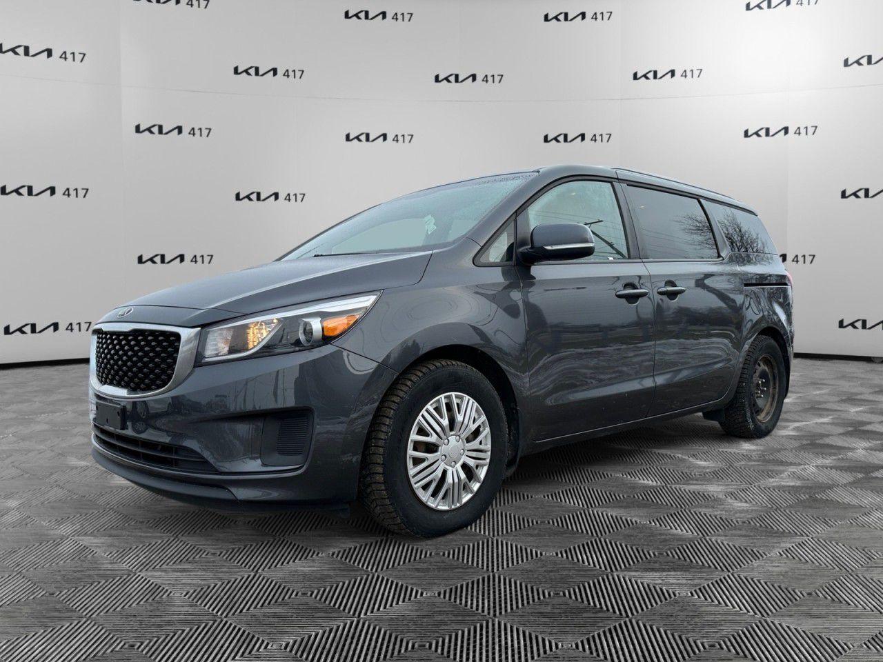 Used 2018 Kia Sedona  for sale in Gloucester, ON