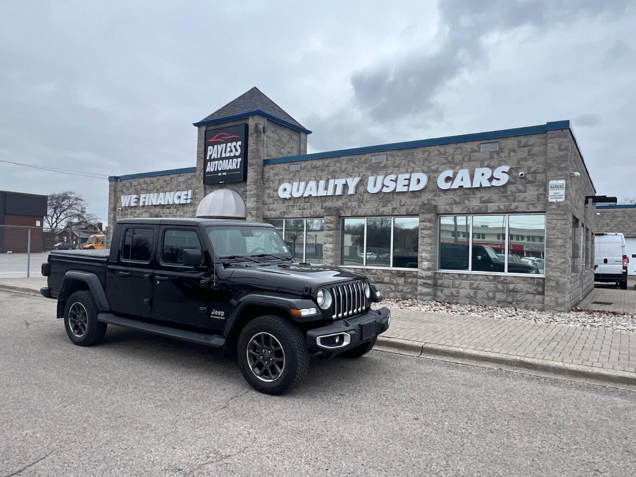 Used 2021 Jeep Gladiator Overland for sale in Sarnia, ON