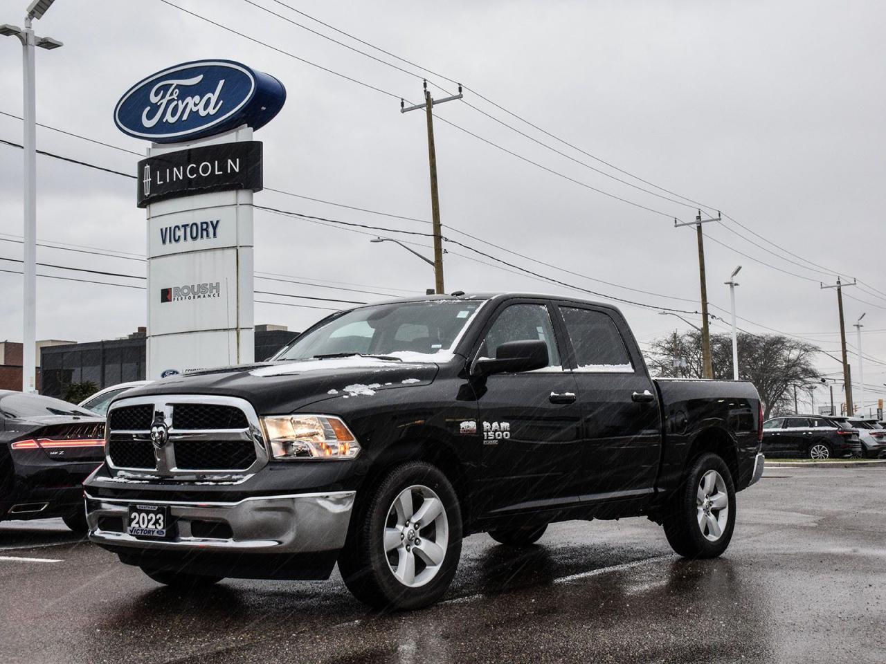 Used 2023 RAM 1500 Classic SLT | 5.7L V8 HEMI | 20' Rims | for sale in Chatham, ON