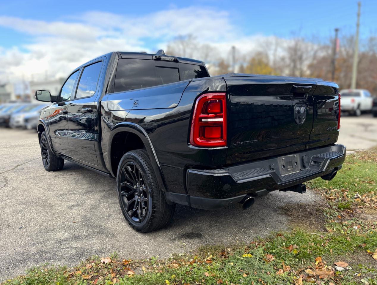 2025 RAM 1500 Limited 4x4 Crew Cab 5'7  Box | DEMO | Photo