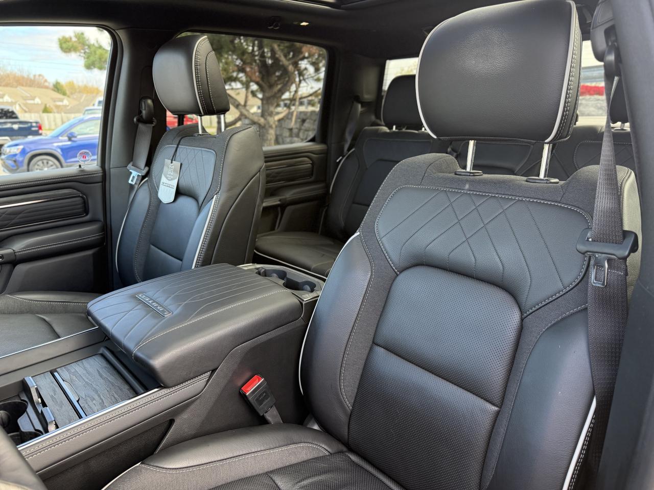 2025 RAM 1500 Limited 4x4 Crew Cab 5'7  Box | DEMO | Photo