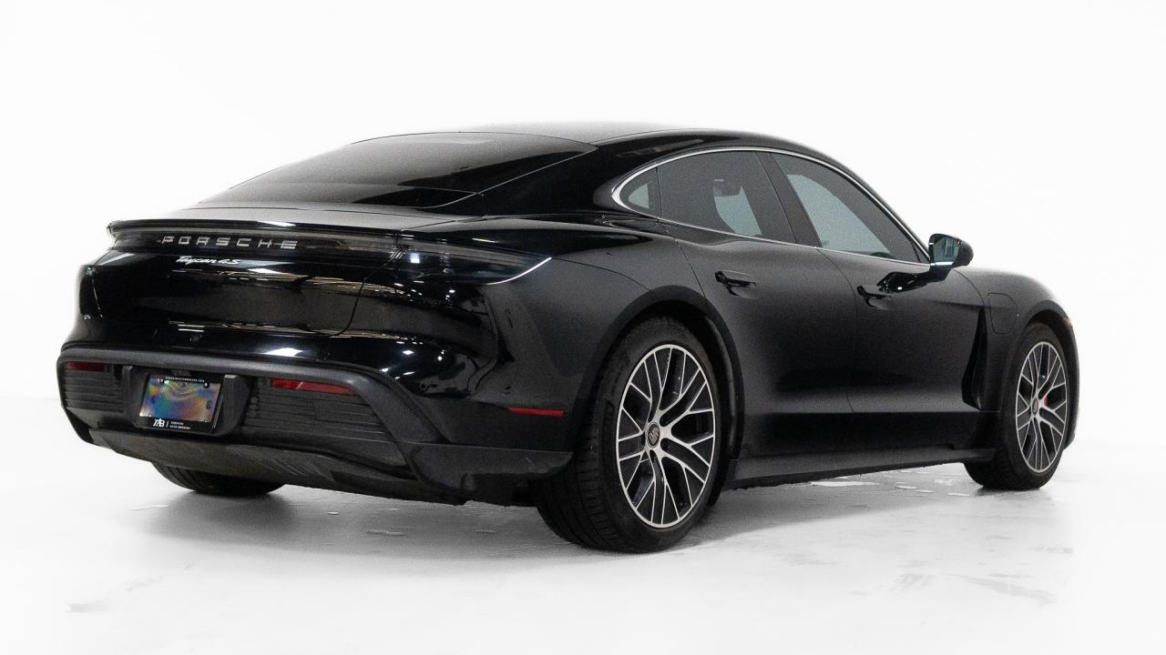 2021 Porsche Taycan 4S | BOSE | 20 IN WHEELS | WHITE INTERIOR Photo3
