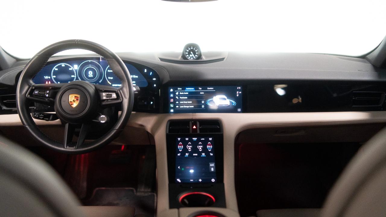 2021 Porsche Taycan 4S | BOSE | 20 IN WHEELS | WHITE INTERIOR Photo