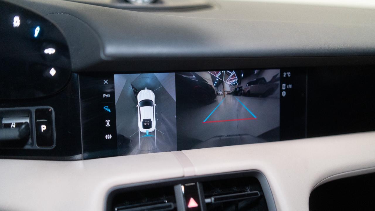 2021 Porsche Taycan 4S | BOSE | 20 IN WHEELS | WHITE INTERIOR Photo