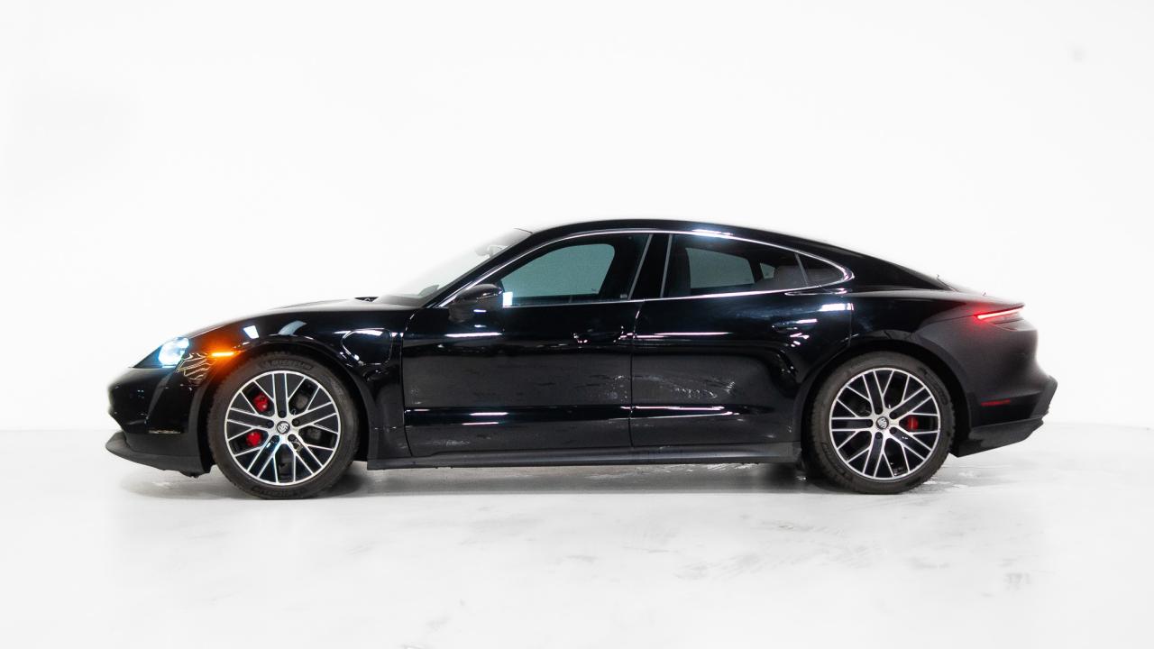 2021 Porsche Taycan 4S | BOSE | 20 IN WHEELS | WHITE INTERIOR Photo