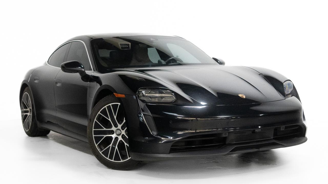 2021 Porsche Taycan 4S | BOSE | 20 IN WHEELS | WHITE INTERIOR Photo