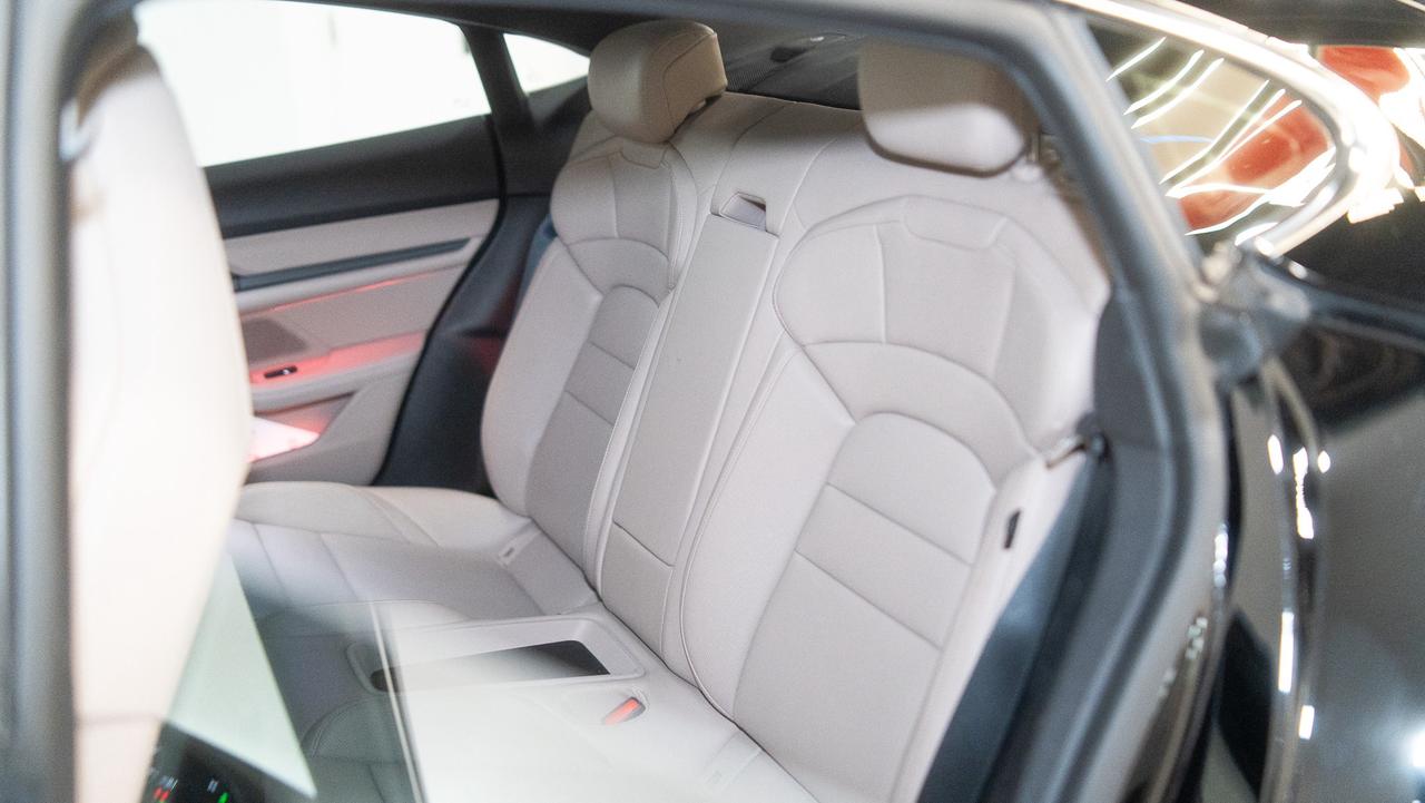 2021 Porsche Taycan 4S | BOSE | 20 IN WHEELS | WHITE INTERIOR Photo