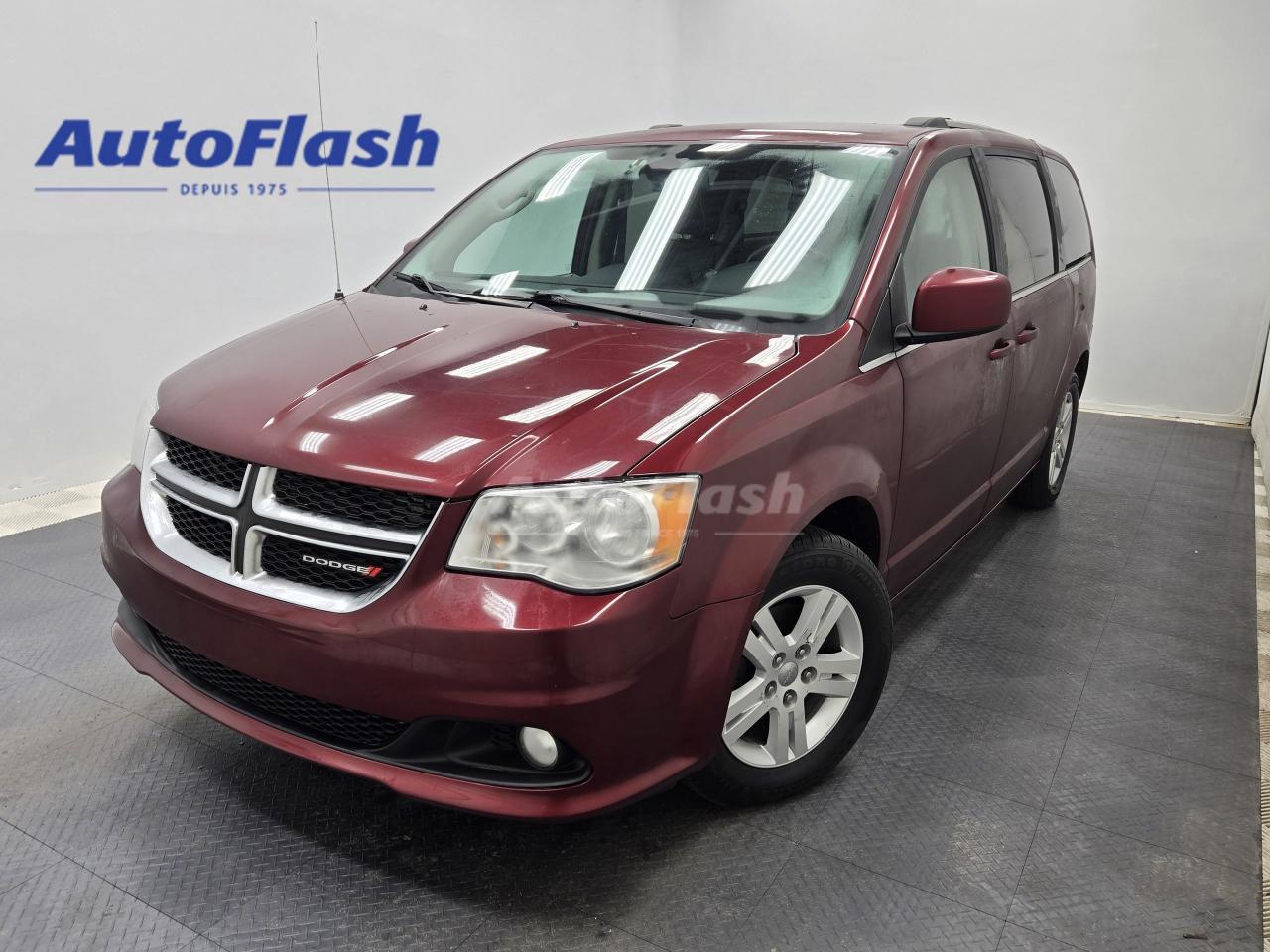 Used 2018 Dodge Grand Caravan CREW-PLUS, NAVI, CUIR, MAGS, STOW'N'GO, BLUETOOTH for sale in Saint-Hubert, QC