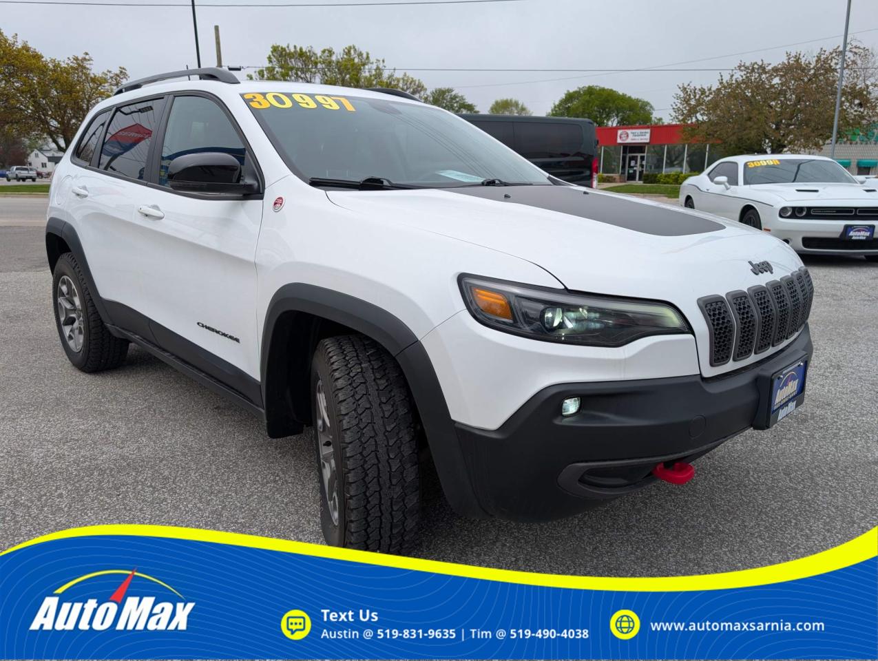 2022 Jeep Cherokee Trailhawk Photo2