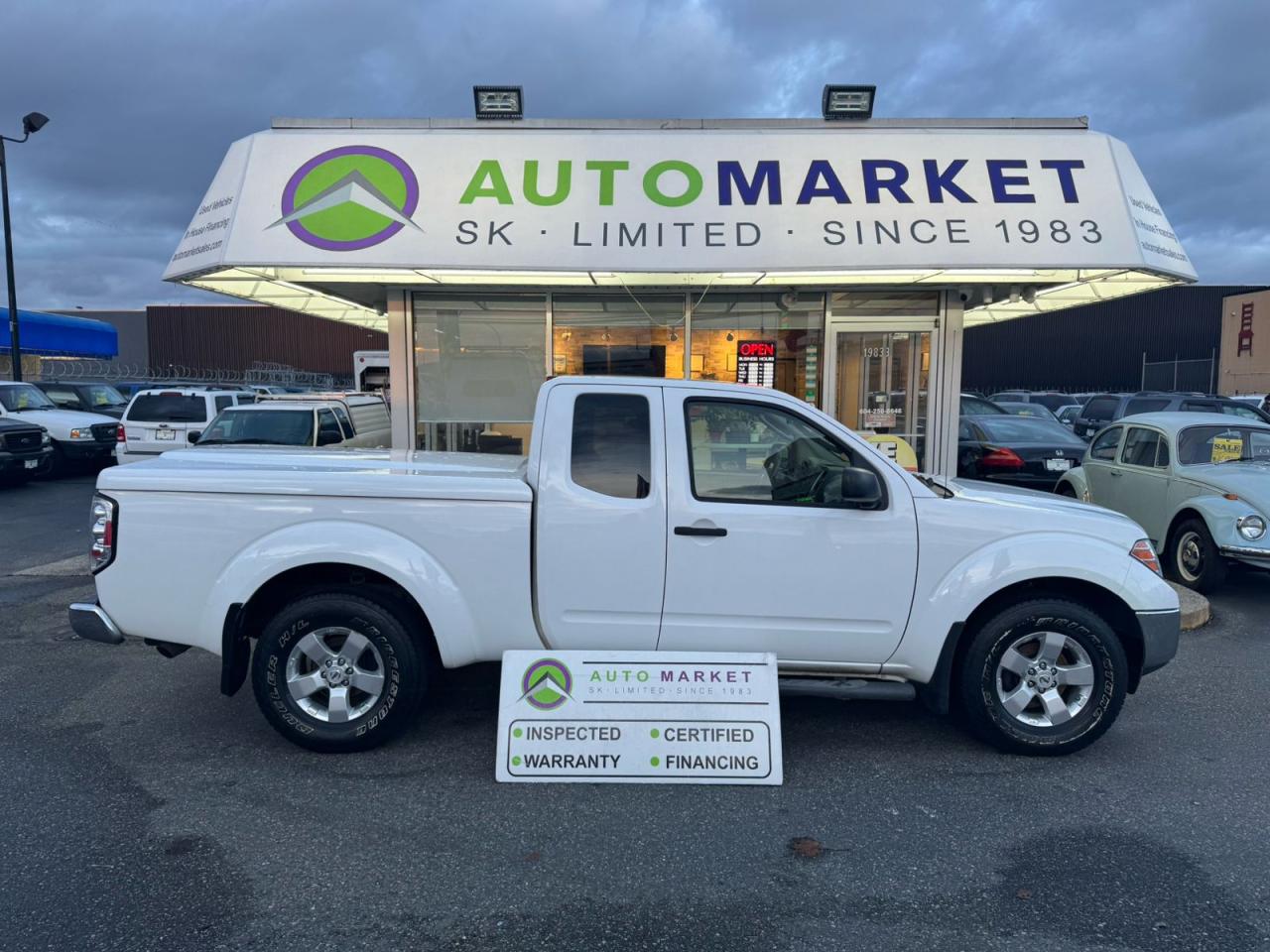 Used 2010 Nissan Frontier LE King Cab 4WDINSPECTED W/BCAA MBRSHP & WRNTY! for sale in Langley, BC