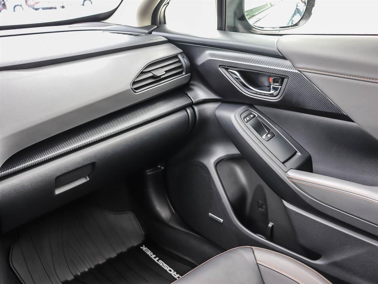 2025 Subaru XV Crosstrek Limited Photo