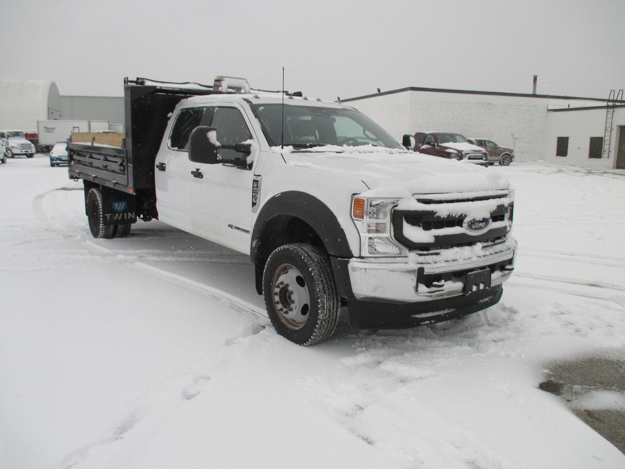 2022 Ford F-550 XL.CREW CAB,4X4.12 FT.STEEL DUMP BODY - Photo #3