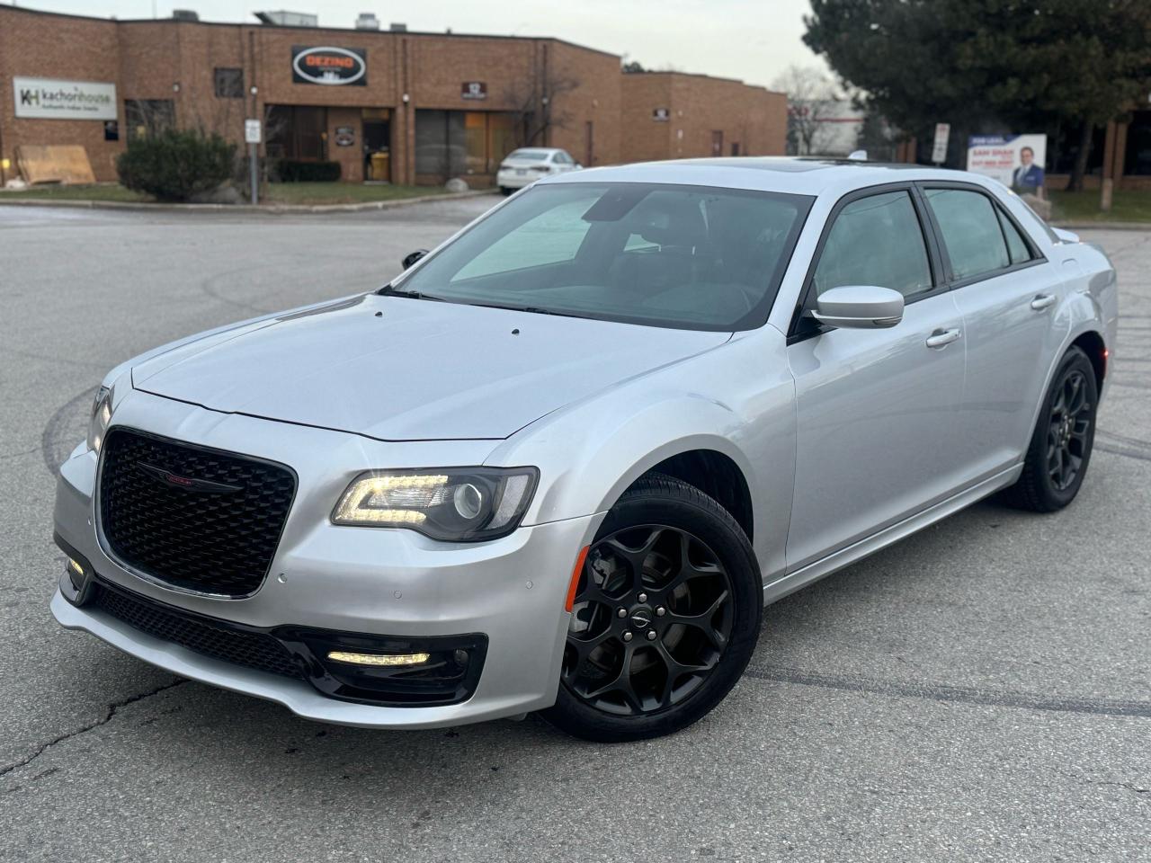 Used 2022 Chrysler 300 300S for sale in Brampton, ON