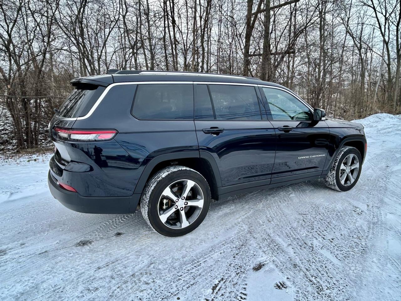 2023 Jeep Grand Cherokee L Model Limited 4x4 Panoramic Roof | Clean Carfax - Photo #7