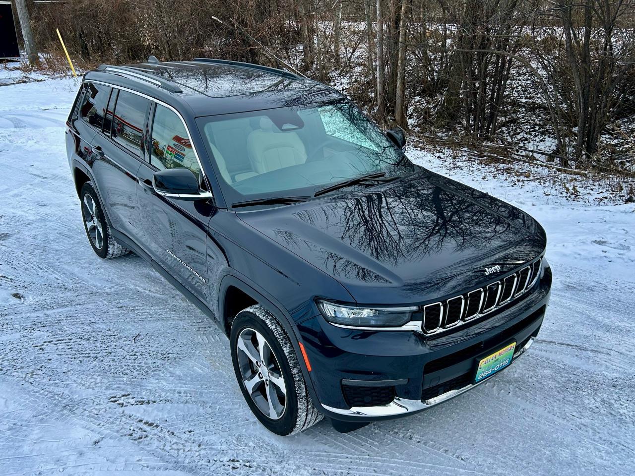 2023 Jeep Grand Cherokee L Model Limited 4x4 Panoramic Roof | Clean Carfax - Photo #3