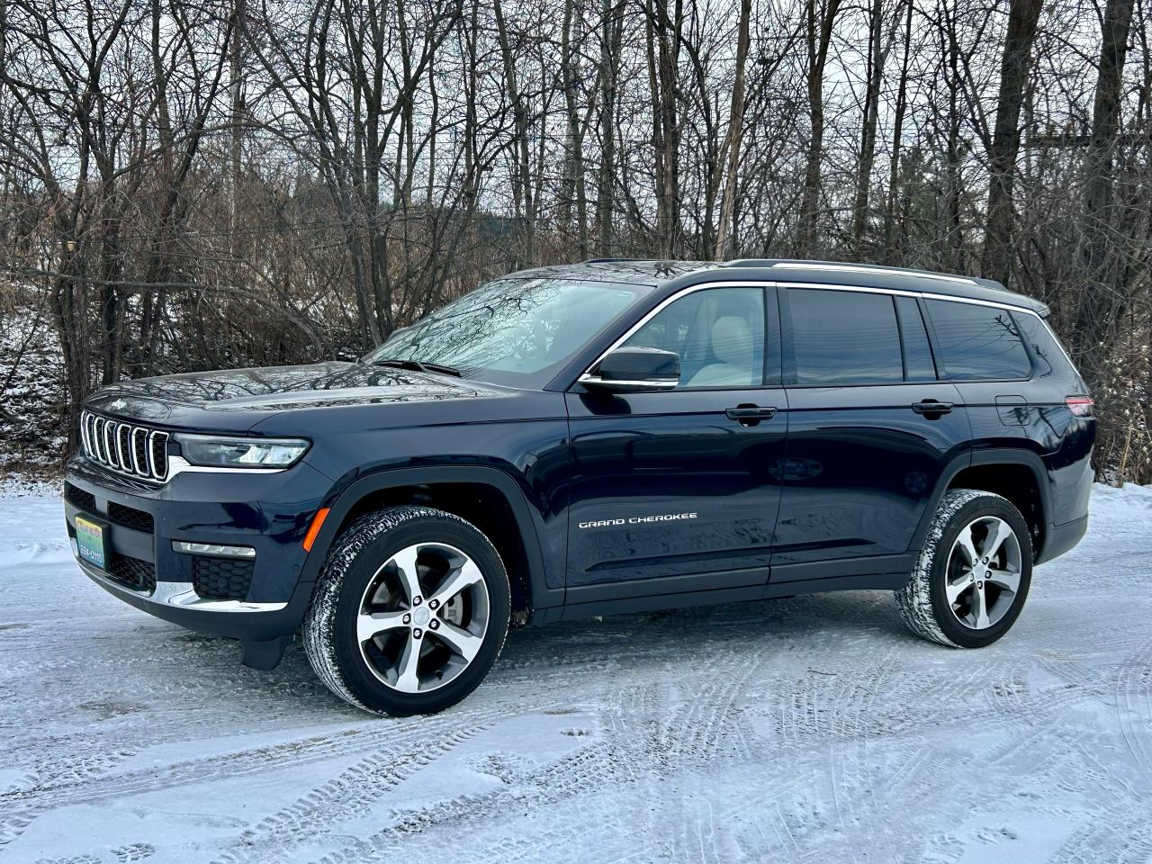 2023 Jeep Grand Cherokee L Model Limited 4x4 Panoramic Roof | Clean Carfax - Photo #16