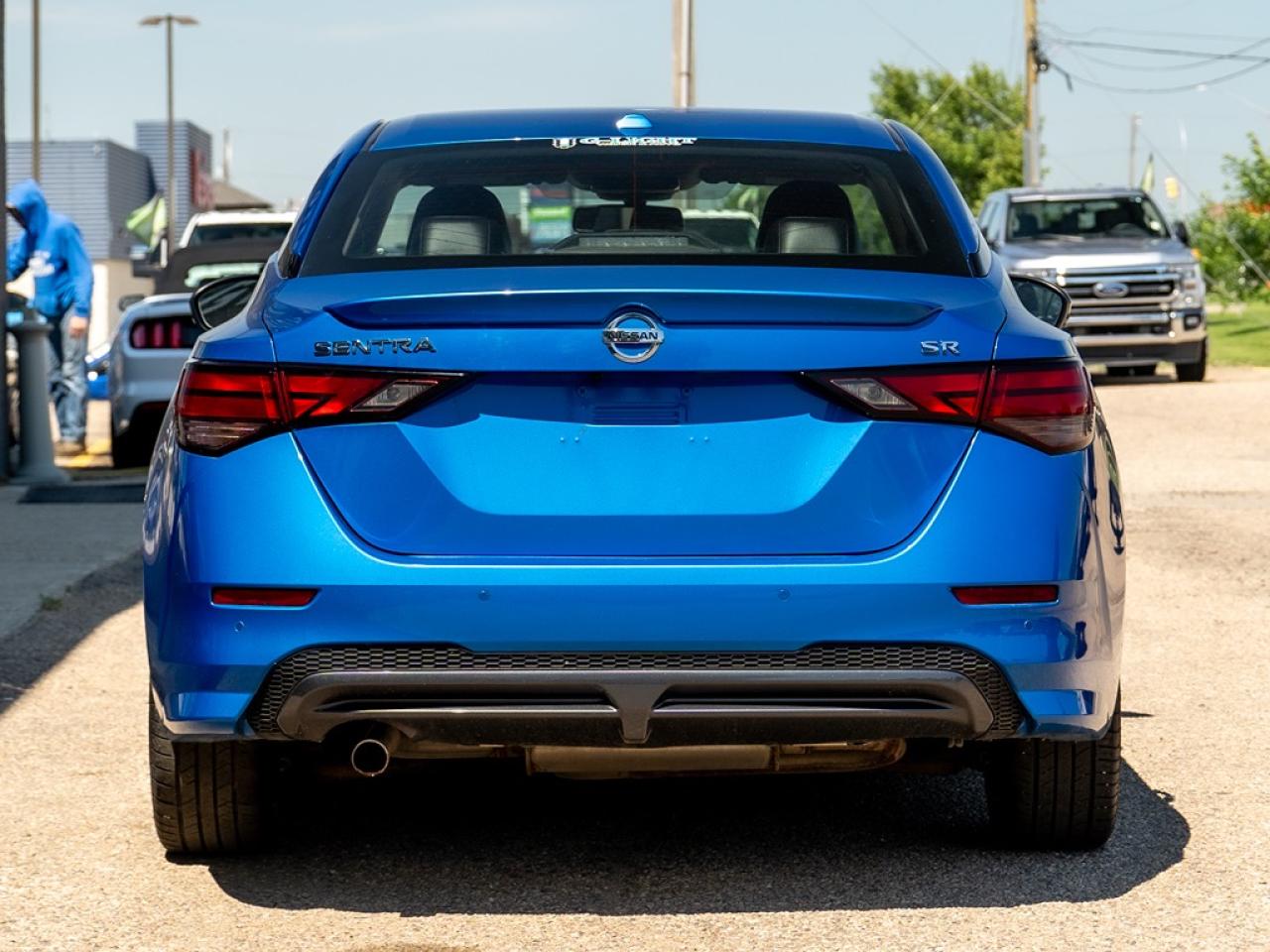 2021 Nissan Sentra SR CVT Photo28