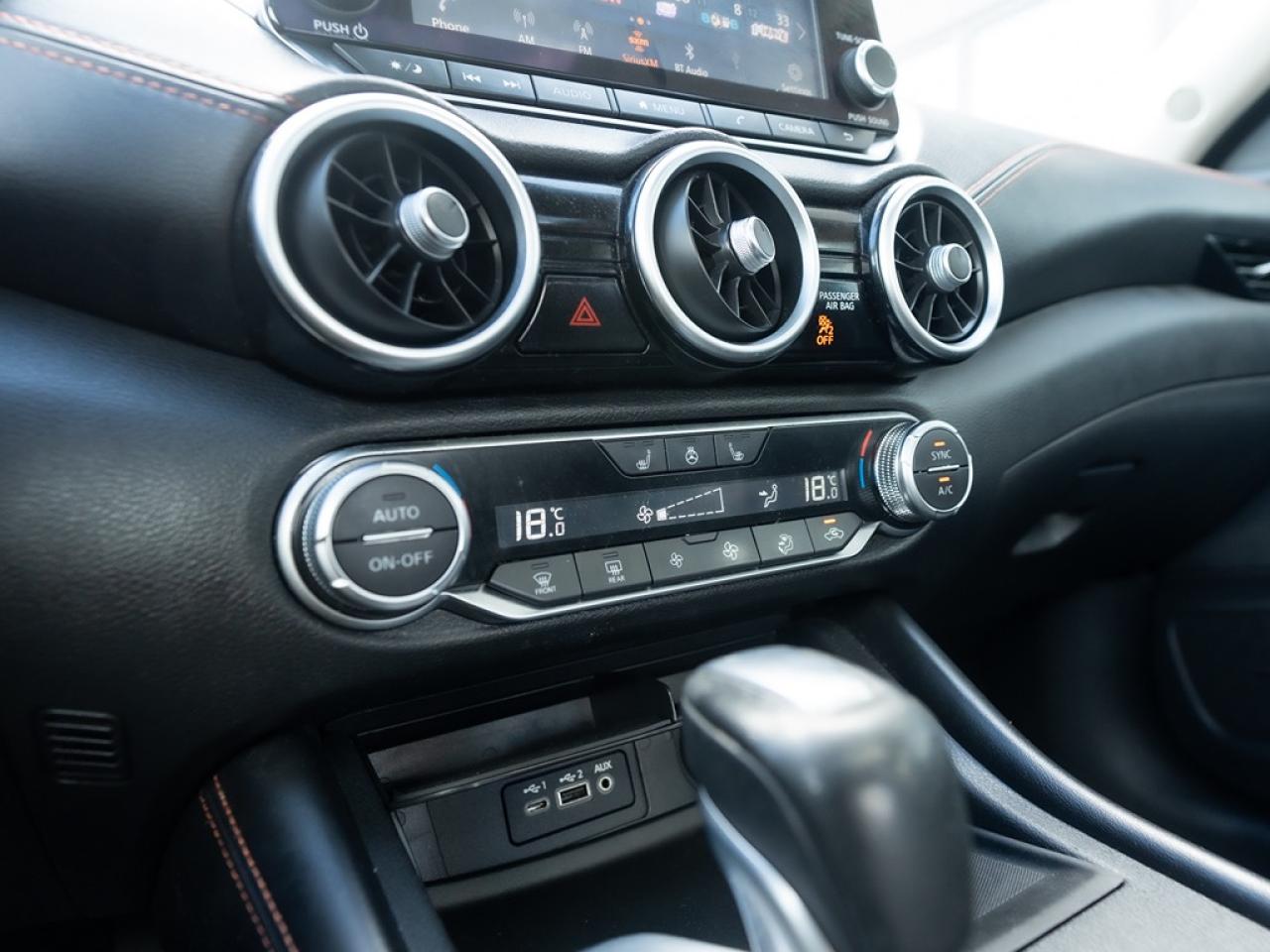 2021 Nissan Sentra SR CVT Photo15