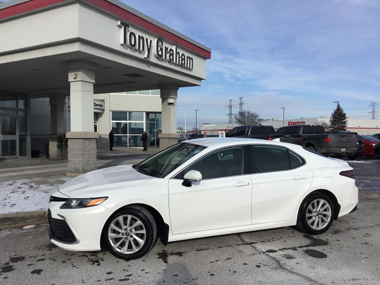 Used 2021 Toyota Camry LE for sale in Ottawa, ON