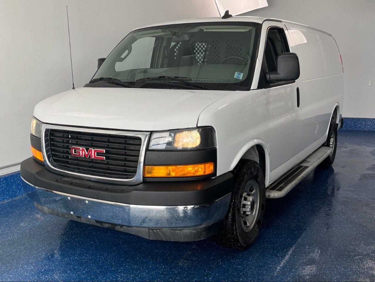 Used 2023 GMC Savana Cargo Van 2500 Regular Wheelbase Rear-Wheel Drive for sale in Truro, NS