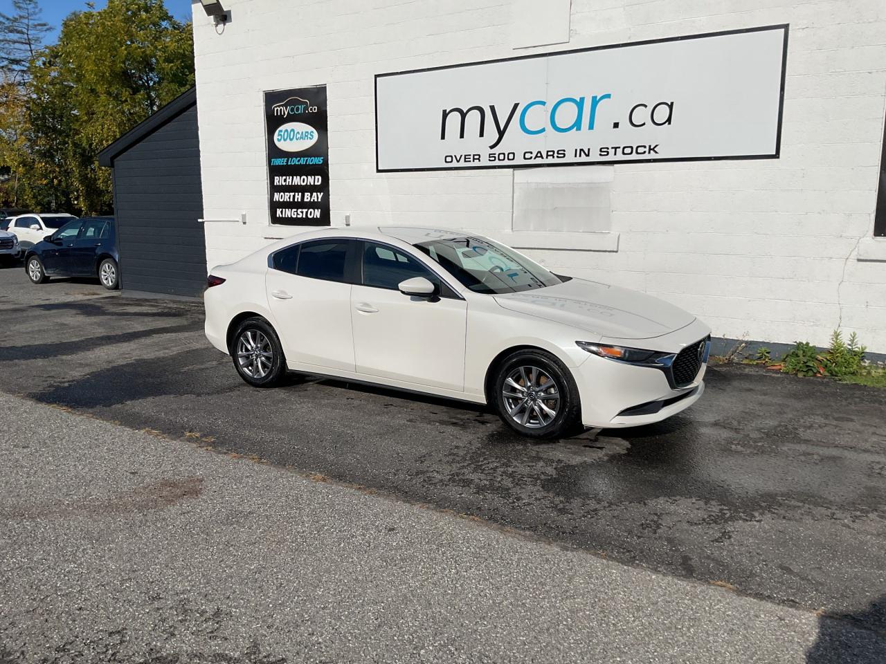 Used 2021 Mazda MAZDA3 2.5L GS AWD!! HEATED SEATS. BACKUP CAM. 16