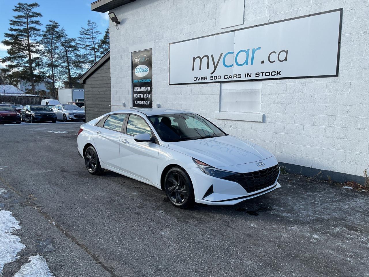 Used 2021 Hyundai Elantra Preferred 2L PREFERRED!!!!  HEATED SEATS. BACKUP CAM. A/C. CRUISE. PWR GROUP. KEYLESS ENTRY. PERFECT FOR YOU!! for sale in North Bay, ON